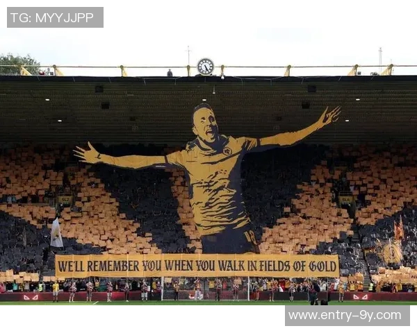 贝纳德斯基赛后向尤文球迷致敬球迷齐声高唱表达归属感 贝纳德斯基赛后向尤文球迷致敬球迷齐声高唱表达归属感