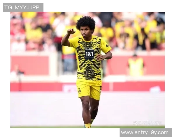 多特蒙德对阿德耶米罚款将从其下月薪水中扣除年薪超过600万欧元 多特蒙德对阿德耶米罚款将从其下月薪水中扣除年薪超过600万欧元