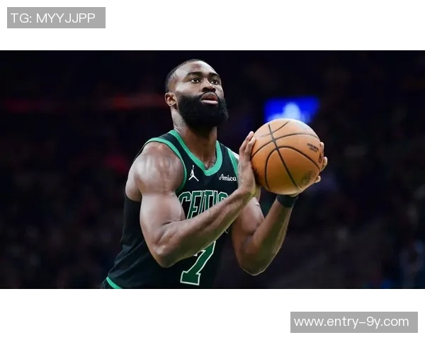 杰伦布朗主动请缨防守小卡背后的勇气与决心解析