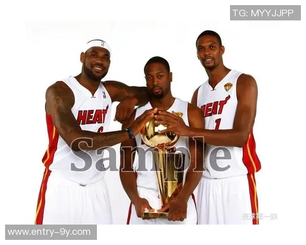 韦德谈乔丹与詹姆斯对比的无意义性只看高光集锦无法全面评判 韦德谈乔丹与詹姆斯对比的无意义性只看高光集锦无法全面评判